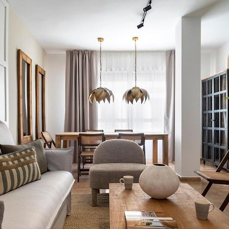 Magno Apartments Munoz Olive Sevilla Exteriör bild