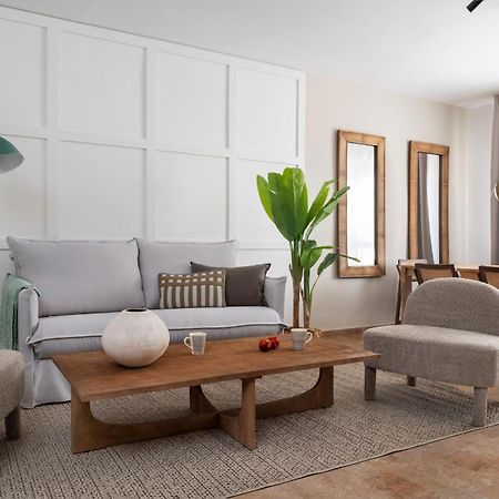 Magno Apartments Munoz Olive Sevilla Exteriör bild