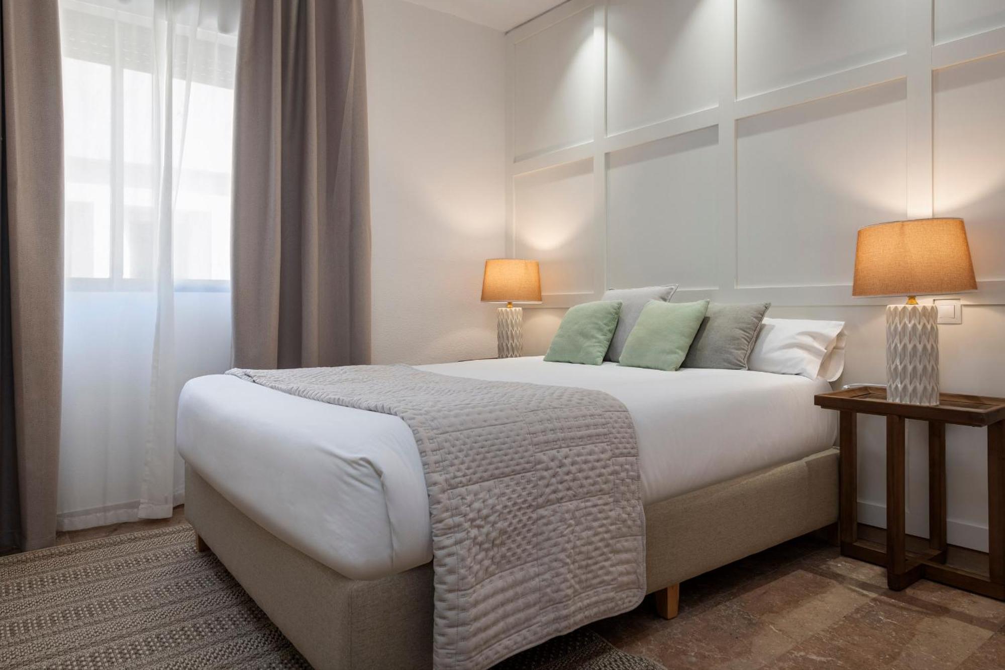 Magno Apartments Munoz Olive Sevilla Exteriör bild